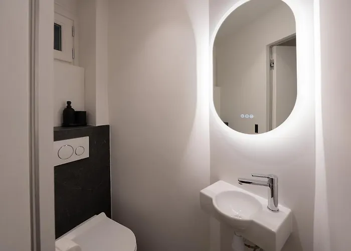 2br With Ac - Ideal Nest For Families